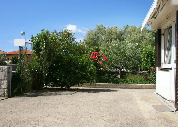 With Parking Space Krk - 5364 Apartmán Krk Town