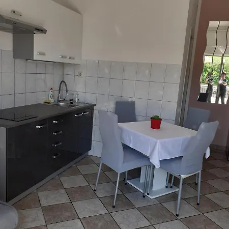 Appartamento With Parking Space Krk - 5364 *
